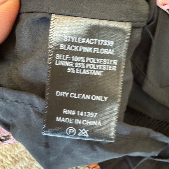 Astr Pink Puff Sleeve Smocked Blouse. C7 - Picture 15 of 17